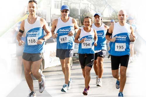 A cidade de Niterói recebe no próximo domingo, dia 10 de Novembro, a Meia Maratona Faz um 21 / Foto: Divulgação